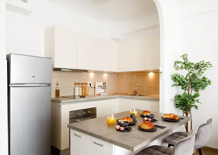Heavnstay Apartman *